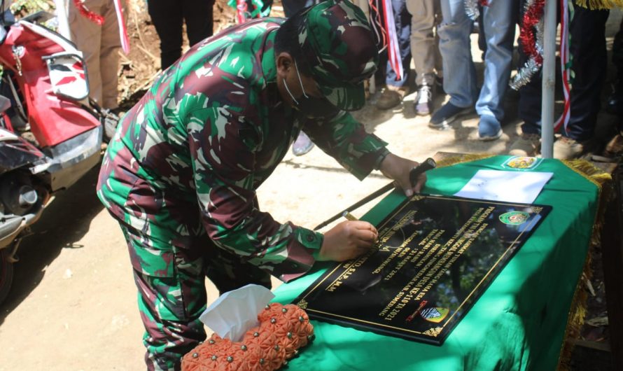 Penutupan TMMD 110 Kodim Sumedang oleh Pangdam