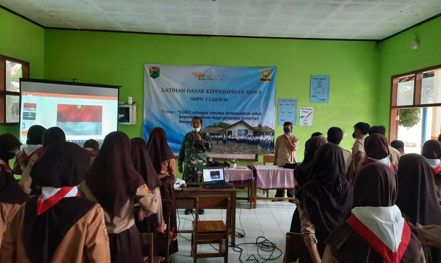 Koramil 1315/Lakbok berikan materi Wasbang dan PBB pada siswa siswi SMP 3 Lakbok