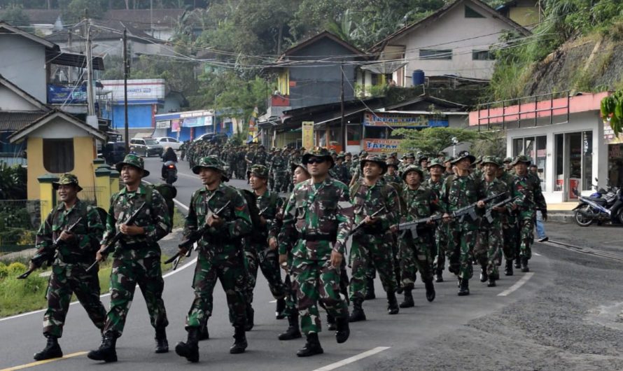 Dandim Pimpin Napak Tilas Rangkaian Hari juang TNI AD 77 Ke Monumen Panji Siliwangi