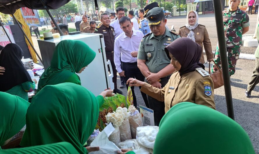 Ketua Persit KCK Cab XXIV Dim Ciamis, Hadiri Jumpa Hati dan Bazar UMKM di Mapolres Kota Banjar