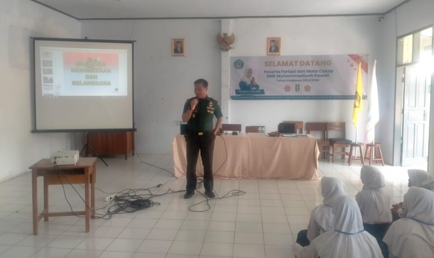 Danramil 1307 Kawali Beri Pembekalan Wasbang Pada Siswa Masa Pengenalan Lingkungan Sekolah (MPLS) diÂ SMK Muhammadiyah Kawali