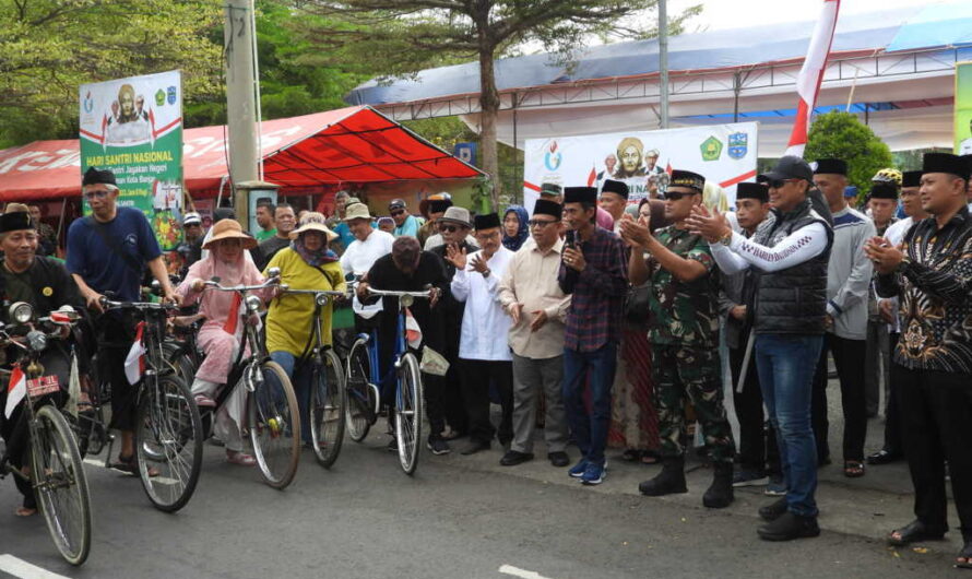 Dandim 0613 Ciamis, Hadiri Pembukaan Pameran Produk UMKM Kota Banjar dan Gowes Santri