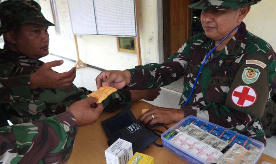 Dukung keberhasilan Satgas TMMD 118 Tim KESLAP lakukan pemeriksaan rutin