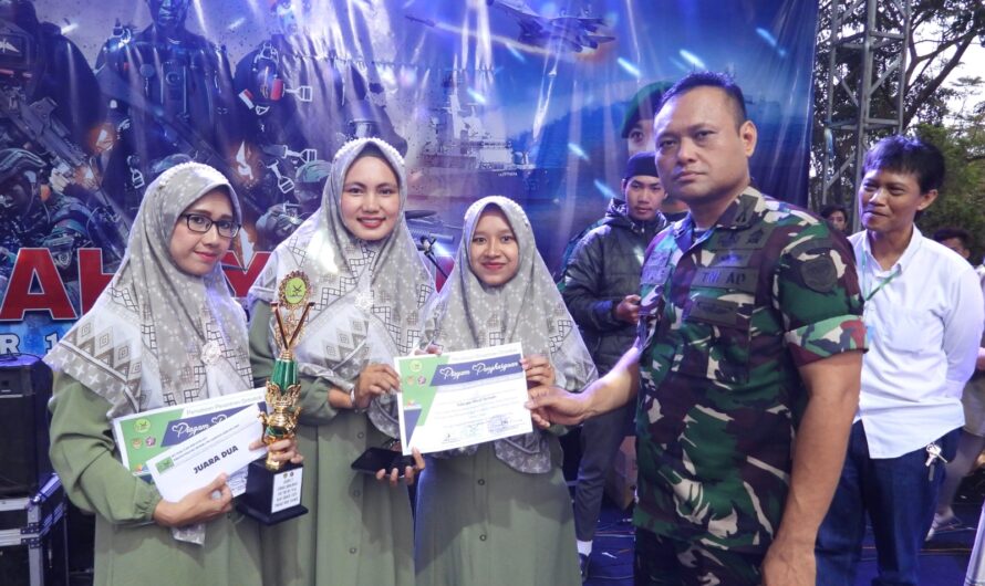 Gebyar Sholawat dalam rangka Hut TNI ke-78 dan Hari Santri Nasional 2023 Kodim 0613/Ciamis