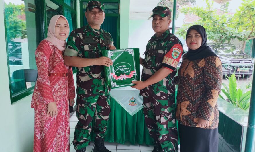 Dandim didampingi Ketua Persit KCK Cabang XXIV Dim 0613/Ciamis, Silahturahmi Ke koramil Jajaran