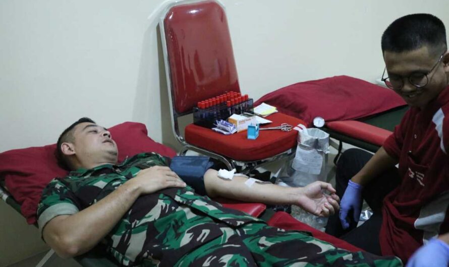 Dandim Ciamis bersama Babinsa lakukan Aksi Donor Darah