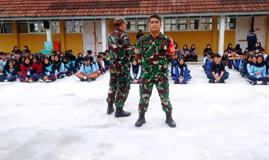 Tingkatkan Disiplin, Koramil 1304/Panumbangan Berikan Pelatihan PBB Di SMKN 1 Panumbangan