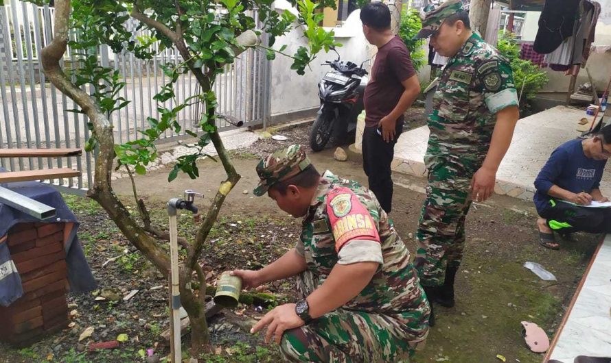 Kodim 0613/Ciamis bersama Pemerintah Kota Banjar menggelar aksi pemberantasan sarang nyamuk (PSN) secara serentak
