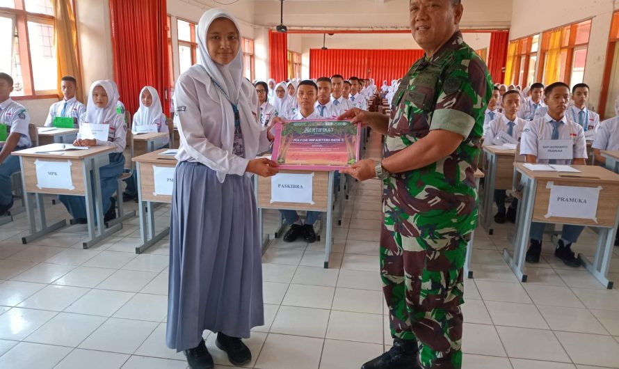 Danramil 1313/Banjar Berikan Materi Wawasan Kebangsaan, LDK di SMA Negeri 3 Kota Banjar