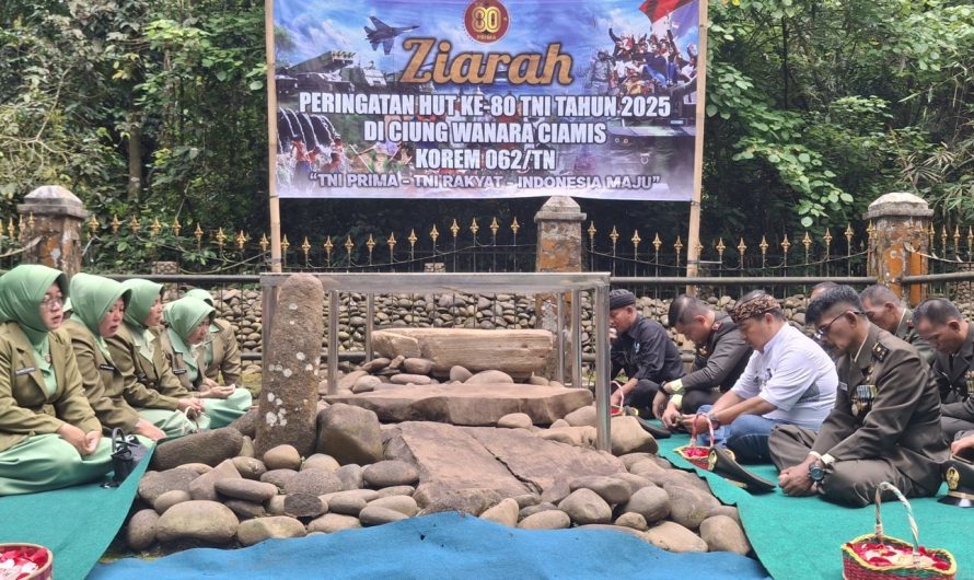 Khidmat, Ziarah ke Pangcalikan Karangkamulyan Warnai HUT TNI ke-80 di Ciamis