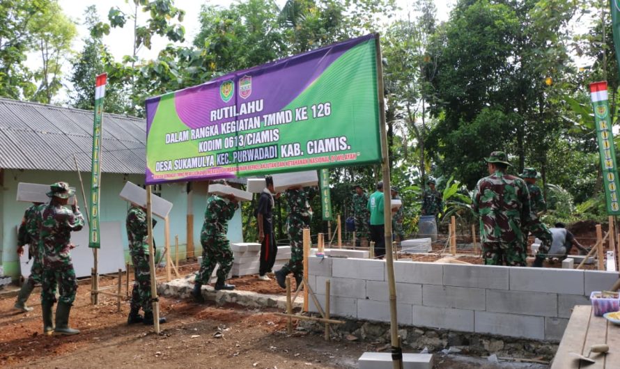 Satgas TMMD ke-126 Kodim 0613/Ciamis Mulai Garap RTLH Milik Bapak Aan