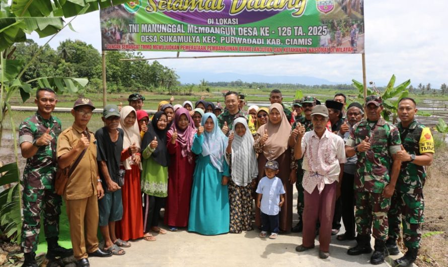 Wasev TMMD Puji Progres Pembangunan Jalan Rabat Beton di Desa Sukamulya, Purwadadi